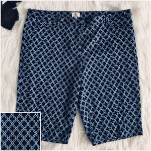 LAUNDRY BY SHELLI SEGAL Navy bermuda Stretch Sz 10